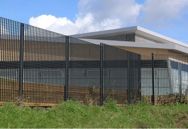 steel walkway grating