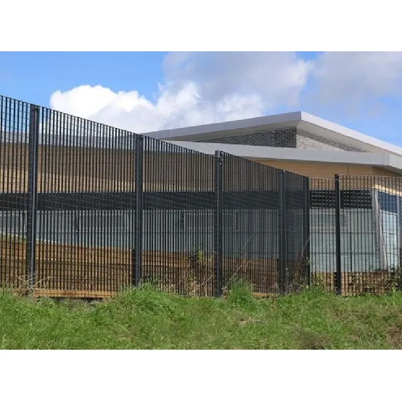 metal walkways gratings